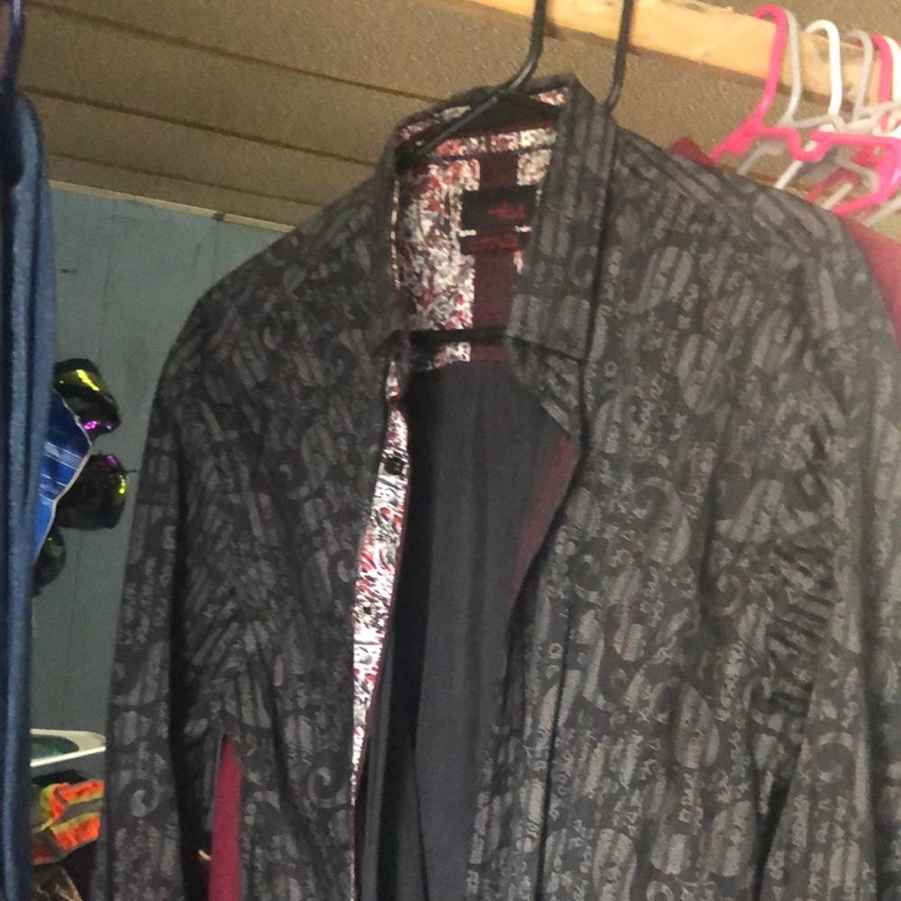 Lot of 2 buckle eight x mens shirts